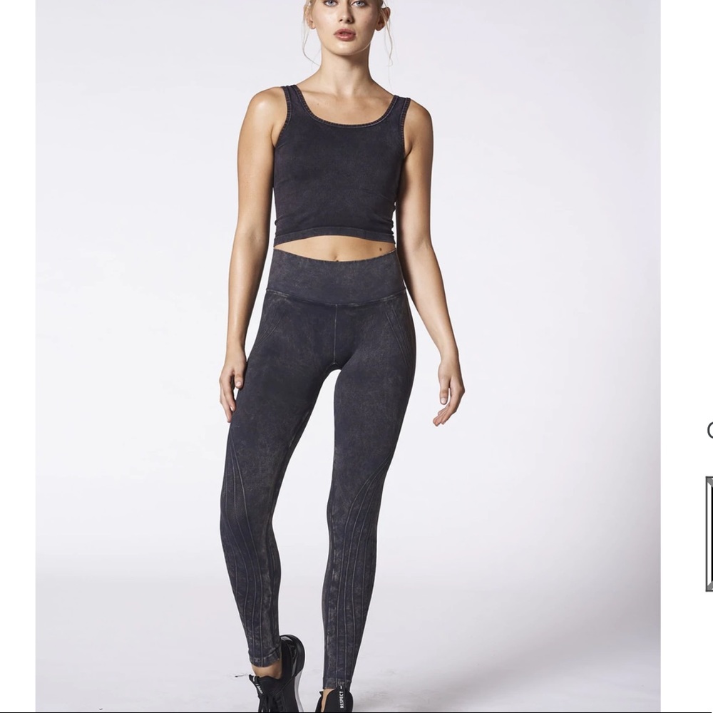 NUX HIGH RISE MESA LEGGING